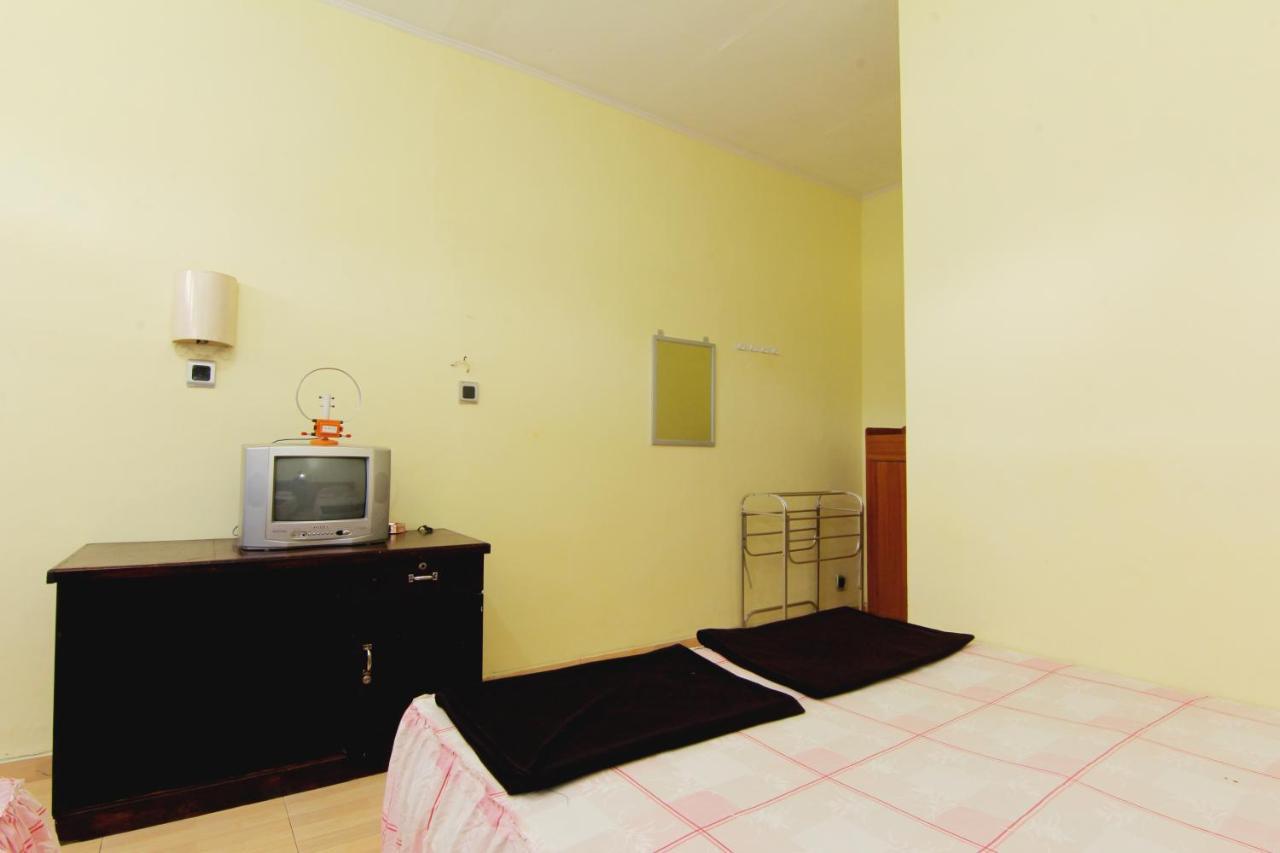 Hotel Wijaya 3 กาลีอูรัง ภายนอก รูปภาพ