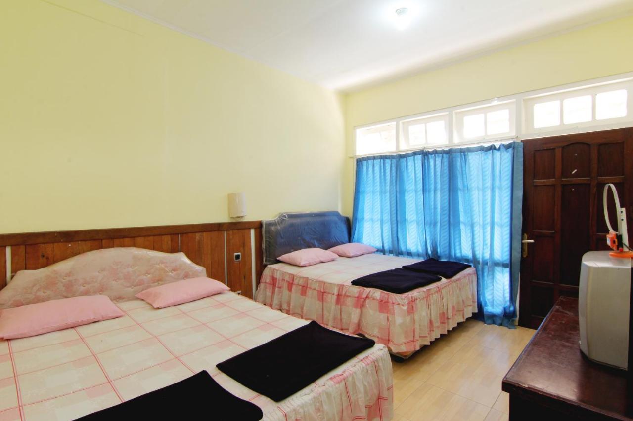 Hotel Wijaya 3 กาลีอูรัง ภายนอก รูปภาพ